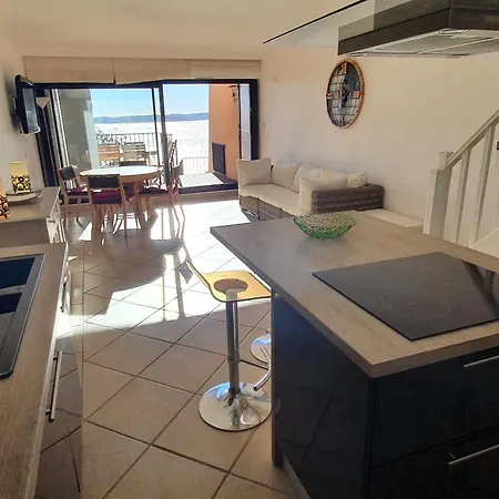 4 Pieces Avec Piscine, Climatisation Et Acces A - Fr-1-780-34 Sainte-Maxime